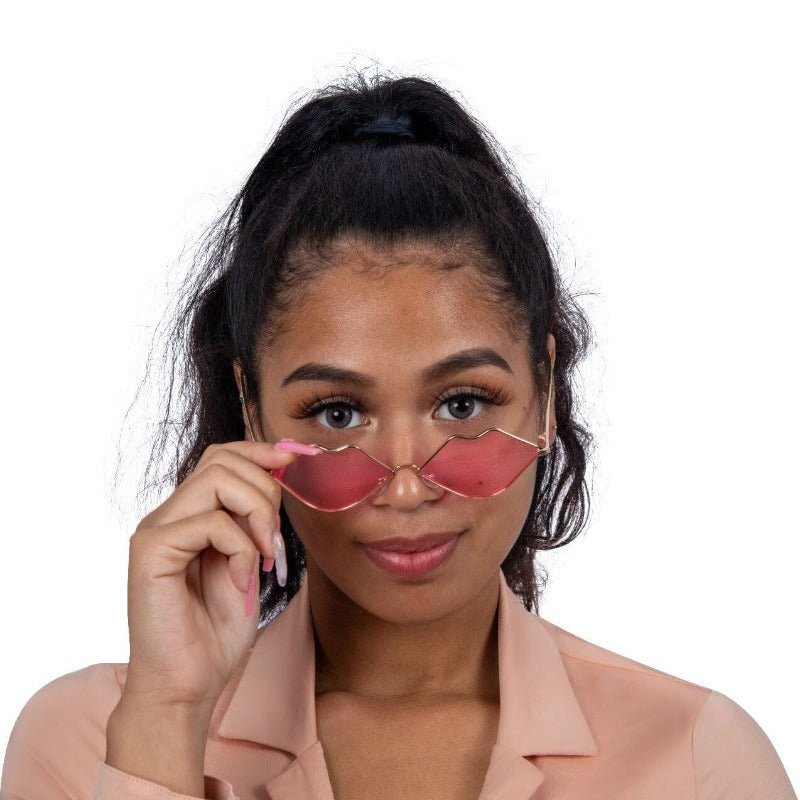 Lip service sunglasses (2 Colors) Sunglasses Fearless Accessories